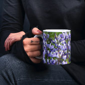 Lila subalpine Lupine Kaffeetasse