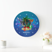 Lila Summer Club Beach House Große Wanduhr (Zuhause)