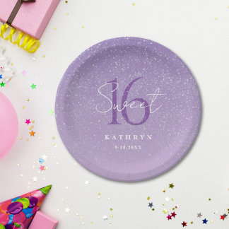 Lila Sweet 16 Individuelle Name Pappteller