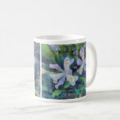 Lila Tasse der weißen Blume (VorderseiteRechts)
