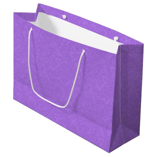 Lila texturierte Oberfläche mit wirbelndem Muster Große Geschenktüte (Vorderseite Schrägansicht)
