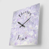 Lila Therapiedauer Quadratische Wanduhr (Winkel)