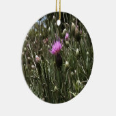 Lila Thistle Wildblume Realistische Kunst Keramik Ornament (Rechts)
