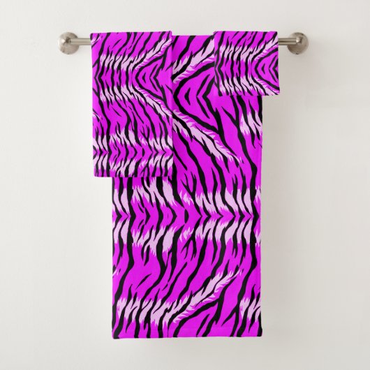 Lila-Tigerhaut-Musterdesign Badhandtuch Set (Insitu)