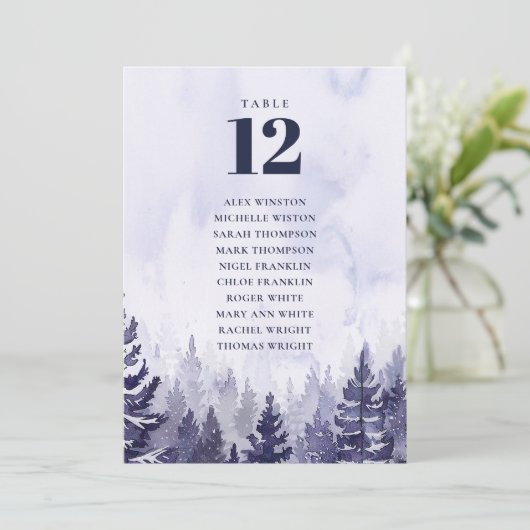 Lila Tischnummer der Kiefernwälder (Stehend Vorderseite)