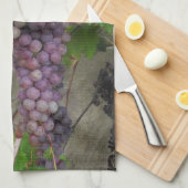 Lila Trauben auf der Rebe Küchentuch (Viertel Falte)