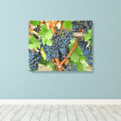 Lila Trauben Leinwanddruck (Insitu (Holzboden))