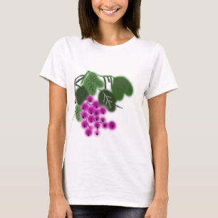 lila Trauben und grüne Blätter T-Shirt