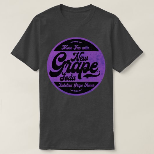 Lila Traubengeschmack Soda T-Shirt (Design vorne)