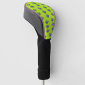 Lila Traubenmuster auf grün Golf Headcover (angewinkelt)