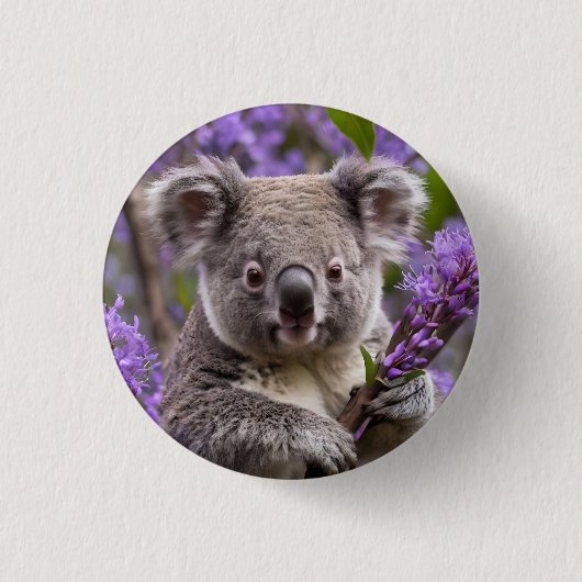 "Lila träumen: Ein Koala in einem Jacaranda-Baum Button (Vorderseite)