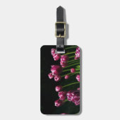 Lila Tulissen auf schwarz Gepäckanhänger (Vorderseite vertikal)