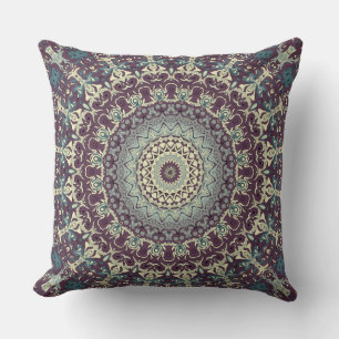 Lila Türkis und Creme Mandala-Muster Kissen