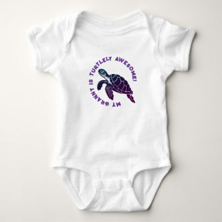Lila Turtle GRANNY Baby Strampler
