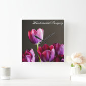 Lila Uhr am Tulip Square (Zuhause)