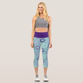 Lila und Aqua-Gemustertes Synchronschwimmen Capri Leggings (Vorderseite)