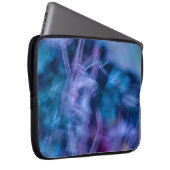 Lila und blaue Blume Laptopschutzhülle (Vorne Rechts)