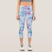 Lila und blaue Blumen Capri Leggings (Vorderseite)