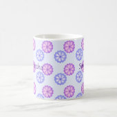 Lila und blaue Blumen Kaffeetasse (Mittel)