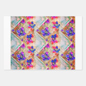 Lila und blaue Blumen Squares Zigzags Geschenkpapier Set (Vorderseite)