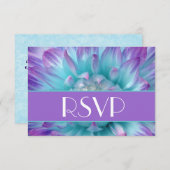 Lila und blaue Dahlia Petals UAWG Wedding RSVP Karte (Vorne/Hinten)