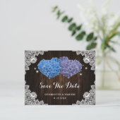 Lila und blaue florale Hochzeit Save The Date (Stehend Vorderseite)