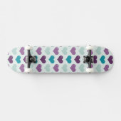 Lila und blaue Herzen Skateboard (Horizontal)