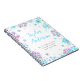 Lila und blaue Schneeflocken Geburtsstunde Notizblock (Rechte Seite)