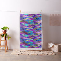 Lila und blaues Mosaikmuster aus Buntglas
