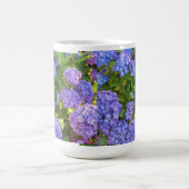 Lila und Blue Hydrangeas Kaffeetasse (Mittel)