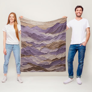 Lila und brauner Mystischer Berg Fleecedecke