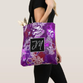 Lila und Burgund Pour Pour Painting Style Fluid Ar Tasche (Von Nahem)