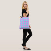 Lila und Coastal Mist Karo Tasche (Am Model)