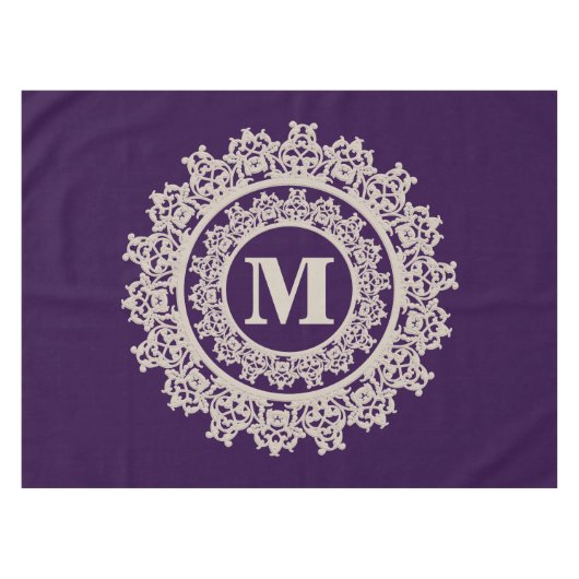 Lila und elegantes Sahnemonogramm Tischdecke (Vorderseite (Horizontal))