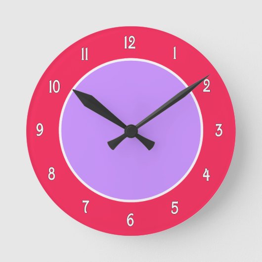 Lila und Fuchsia-Kolorblockklemme Runde Wanduhr (Vorderseite)