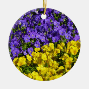 Lila und gelb keramik ornament