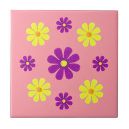 Lila und gelbe Frühlingsblumen für die Küche Fliese