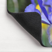 Lila und gelbe Iris *Personalisieren* Mousepad (Ecke)