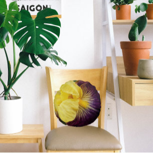 Lila und gelbe Irisblüte Rundes Kissen