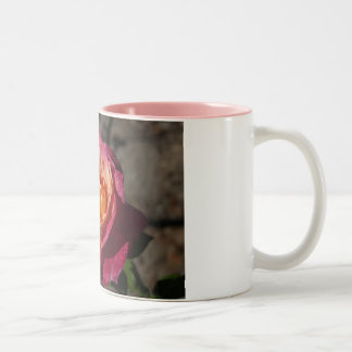 Lila und gelbe Rosen-Kaffee-Tasse Zweifarbige Tasse