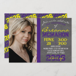Lila und gelber Abschluss mit Chalkboard Einladung