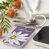 Lila und gelber weißlicher Daisy-Text Schlüsselanhänger (Vorderseite rechts)