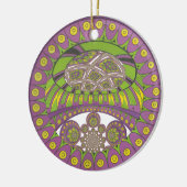 Lila und gelbes Kaleidoskop Keramikornament (Links)