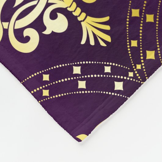 Lila und goldfarbenes Muster Fleecedecke (Ecke)