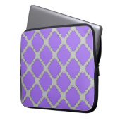 Lila und graue Quatrefolie Laptopschutzhülle (Vorderseite Links)