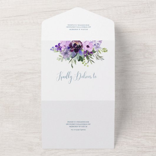 Lila und grüne Blumenhochzeit All In One Einladung (Außenbereich)