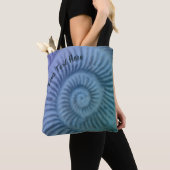 Lila und grüne Spirale Ammonite Fossilienmuseum Tasche (Von Nahem)