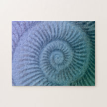 Lila und grüne Spiralgalaxie