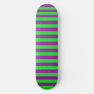 Lila und grüne Streifen Skateboard
