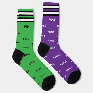 Lila und grüne Streifen-Typografie Socken